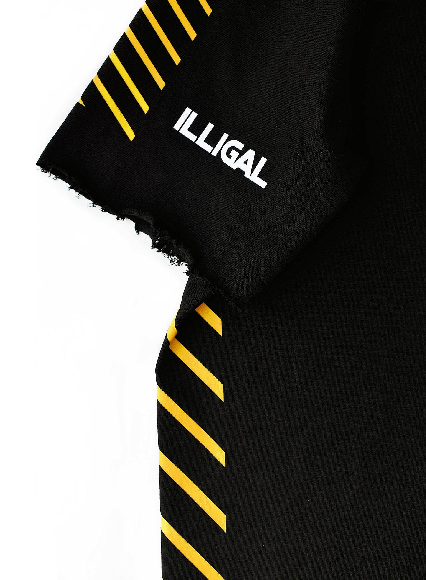 تي شيرت illigal تلبيس واسع